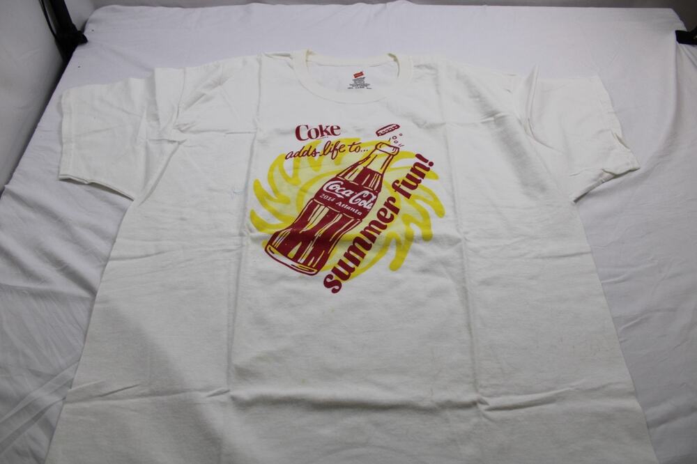 Coca-Cola Men's XL 2014 Atlanta Summer Fun Coke Bottle Graphic T-Shirt White